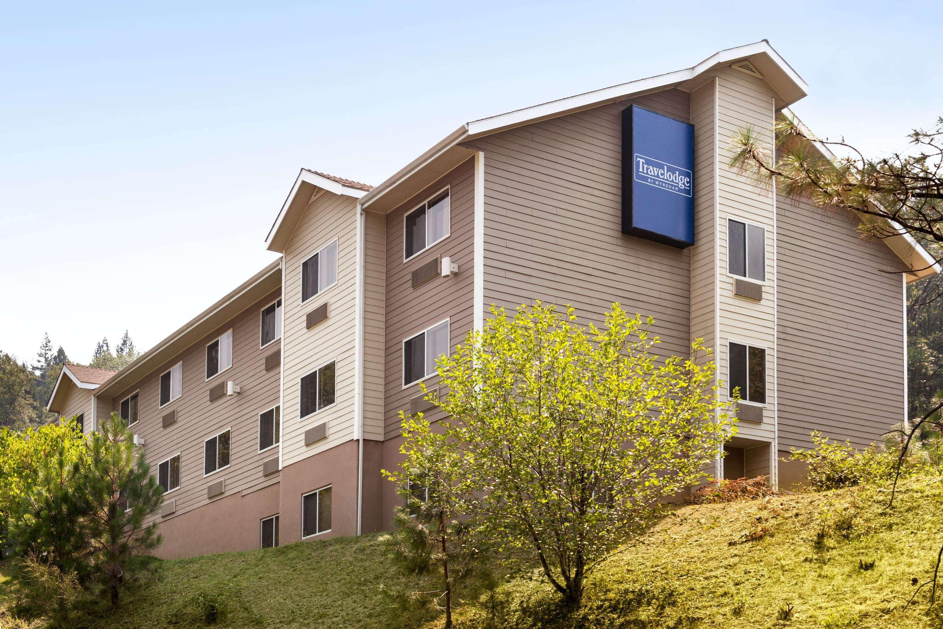 Travelodge By Wyndham Dunsmuir Exteriér fotografie